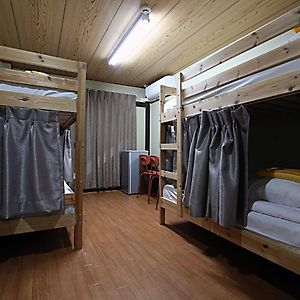 Studio met een Queen Size Bed